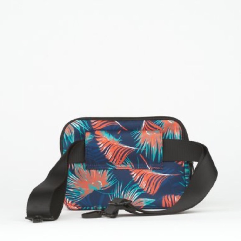 🌴 NWT The Front Pocket Crossbody – Tropical Navy (4-in-1 Convertible Bag) 🌴 - Picture 3 of 16
